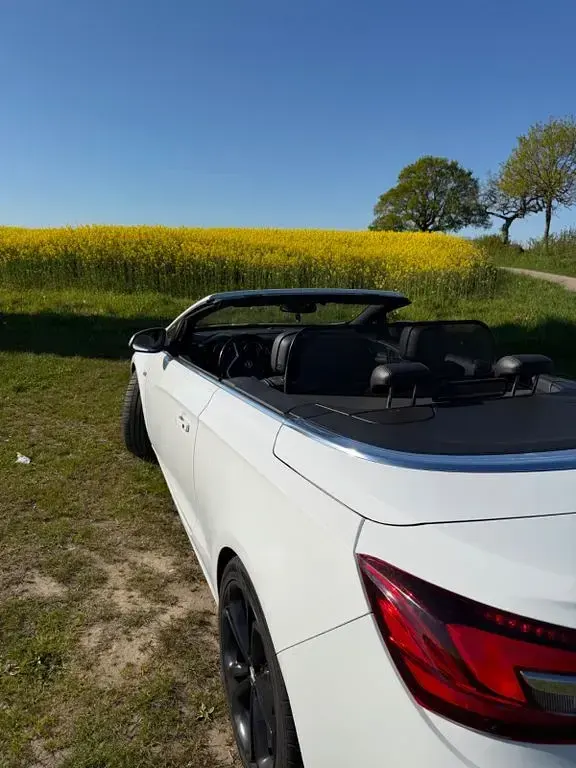 Gebraucht Opel Cascada Innovation 140 PS (102 kW) 2014 Weiß Cabrio