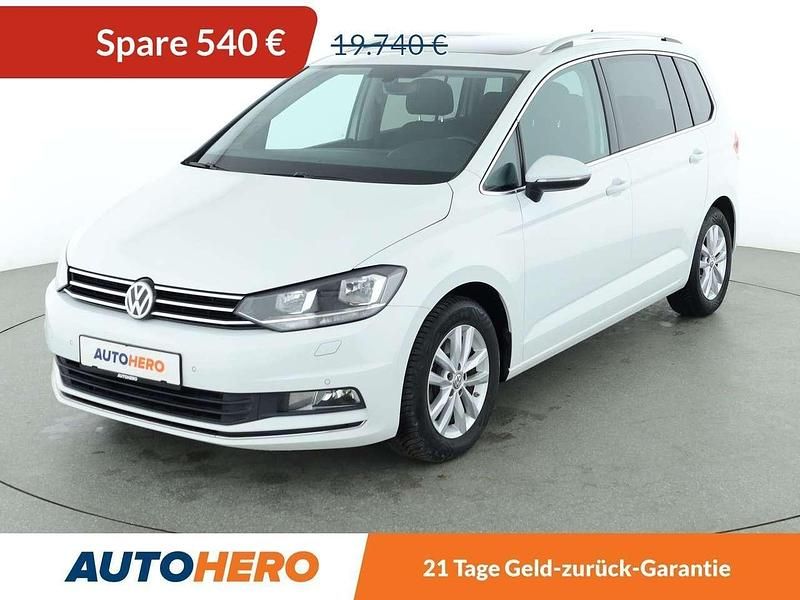 Pure white Gebraucht 2016 VW Touran Highline Van / Kleinbus | 18.120 € (Guter Preis) - Bild 1/3