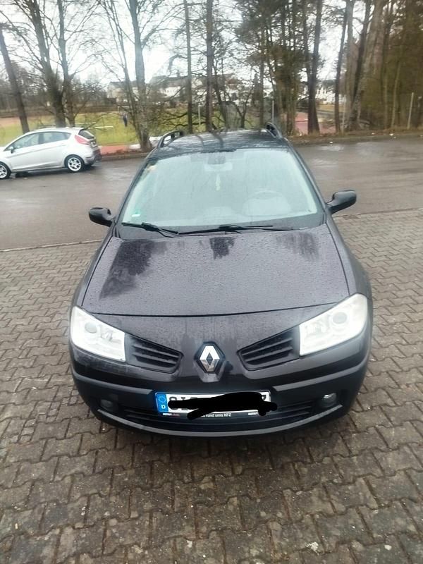 Gebraucht Renault Mégane GrandTour 106 PS (77 kW) 2006 Schwarz Kombi