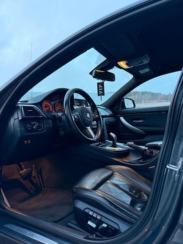 Gebraucht BMW 440 326 PS (239 kW) 2016 Grau Limousine