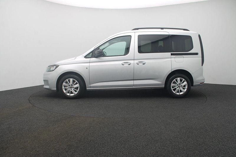 Gebraucht VW Caddy Life 102 PS (75 kW) 2024 Silber Van / Kleinbus