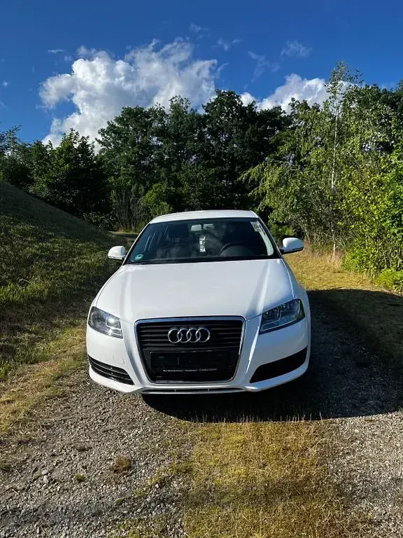 Gebraucht Audi A3 Ambiente 125 PS (91 kW) 2008 Weiß Kleinwagen