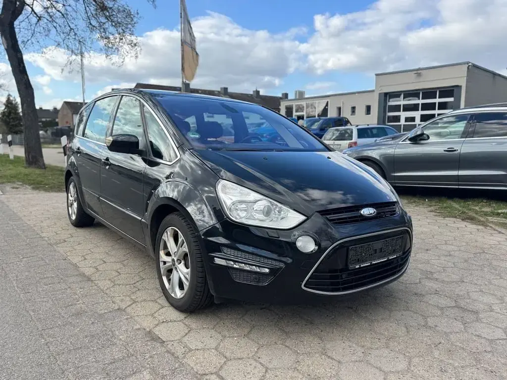 Gebraucht Ford S-MAX Titanium S 203 PS (149 kW) 2010 Schwarz Van / Kleinbus