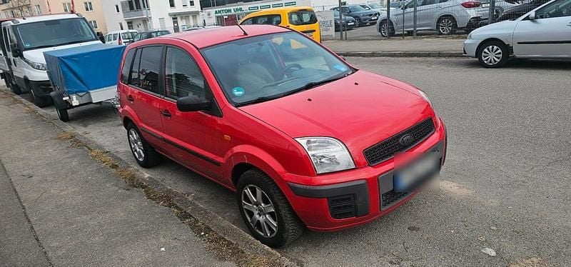 Gebraucht Ford Fusion 80 PS (58 kW) 2004 Rot Kleinwagen