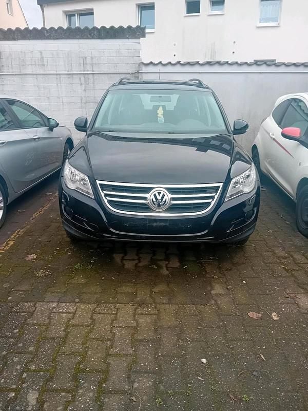 Schwarz Gebraucht 2009 VW Tiguan SUV | 4.000 € (Superpreis) - Bild 1/4