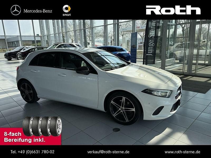 Gebraucht Mercedes A200 Progressive 163 PS (119 kW) 2020 Weiß Limousine
