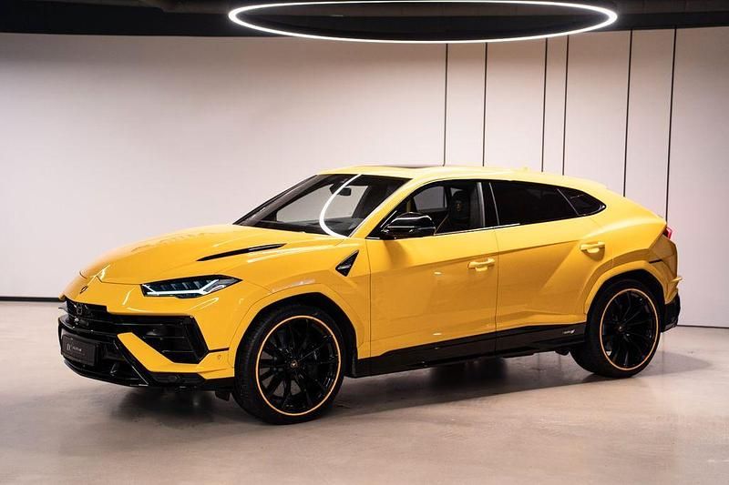 Gelb Gebraucht 2023 Lamborghini Urus SUV | 280.245 € (Guter Preis) - Bild 1/4