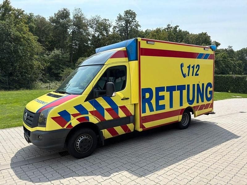 Gelb Gebraucht 2015 VW Crafter Van | 12.600 € - Bild 1/4