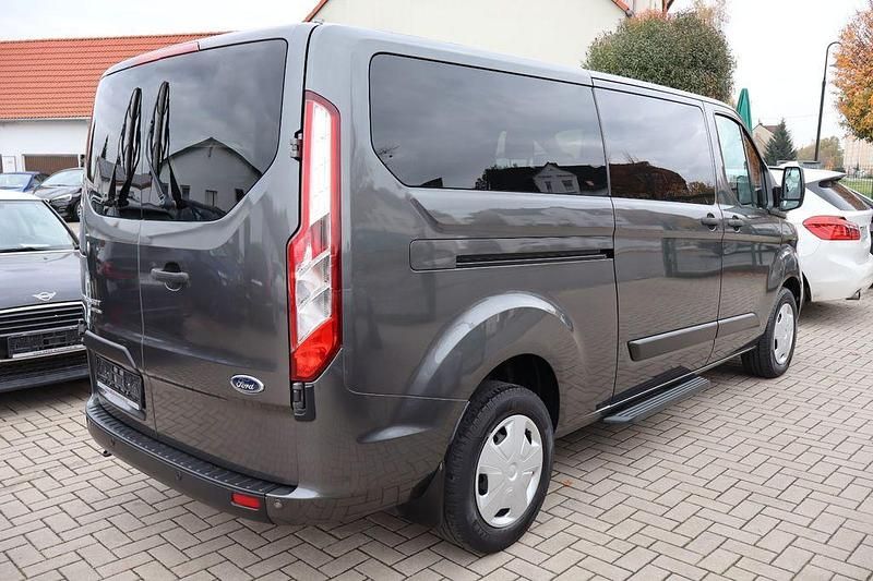 Gebraucht Ford Transit Custom 131 PS (96 kW) 2021 Grau Van / Kleinbus