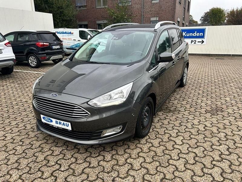 Grau Gebraucht 2018 Ford Grand C-Max Van / Kleinbus | 10.900 € (Fairer Preis) - Bild 1/4