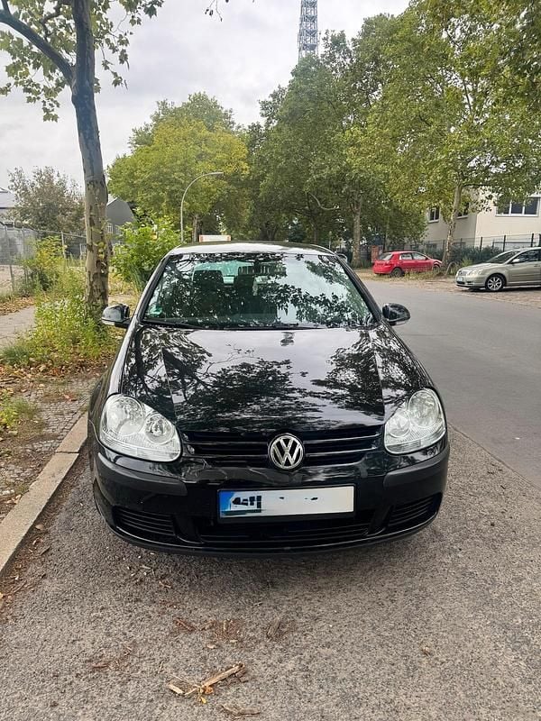 Schwarz Gebraucht 2005 VW Golf V Kleinwagen | 1.099 € (Superpreis) - Bild 1/4