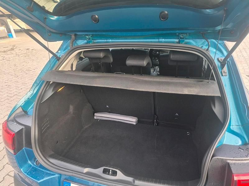 Gebraucht Citroën C4 110 PS (80 kW) 2019 Andere farben Limousine