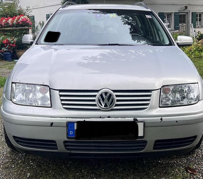 Silber Gebraucht 1999 VW Bora Limousine | 1.100 € (Superpreis) - Bild 1/4