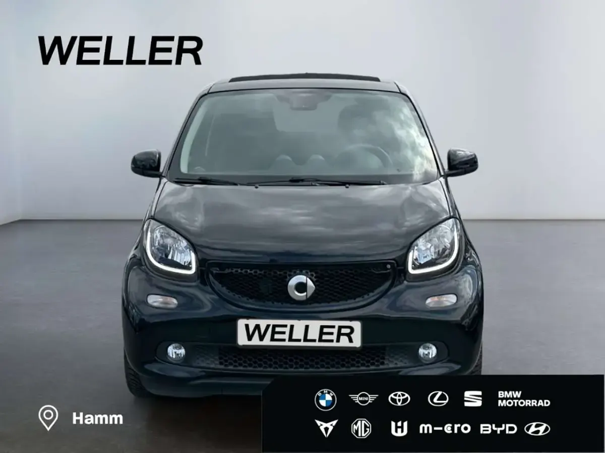 Begagnad Smart ForFour Prime 90 HK (66 kW) 2016 Svart Halvkombi