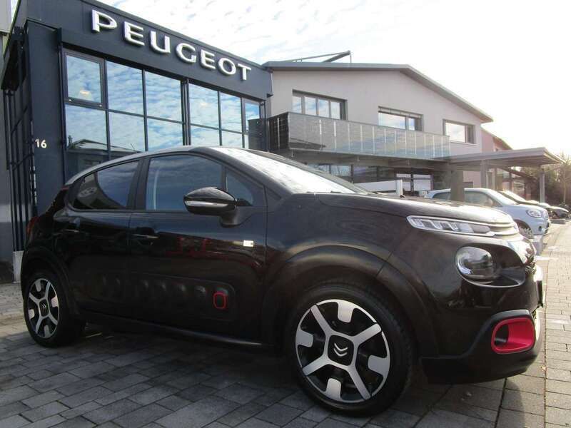 Schwarz perla nera Gebraucht 2018 Citroën C3 Kleinwagen | 12.300 € (Etwas zu teuer) - Bild 1/4