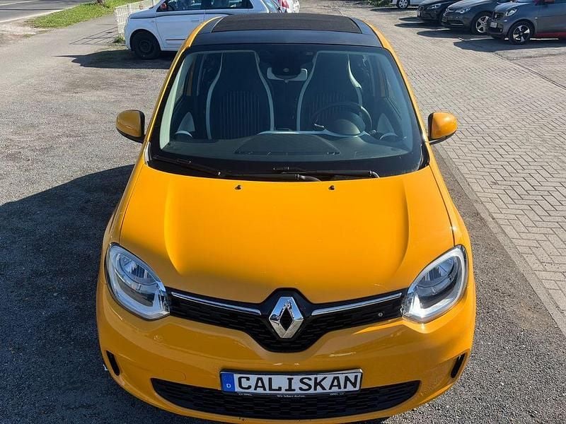 Gebraucht Renault Twingo Intens 73 PS (53 kW) 2019 Gelb Kleinwagen