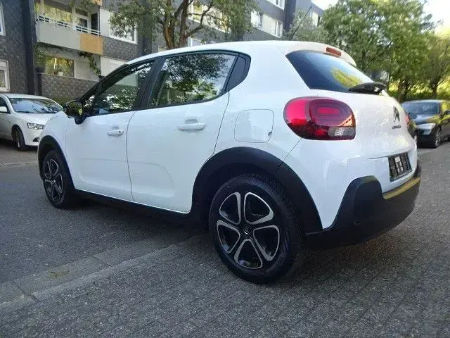 Gebraucht Citroën C3 83 PS (61 kW) 2021 Weiß Kleinwagen