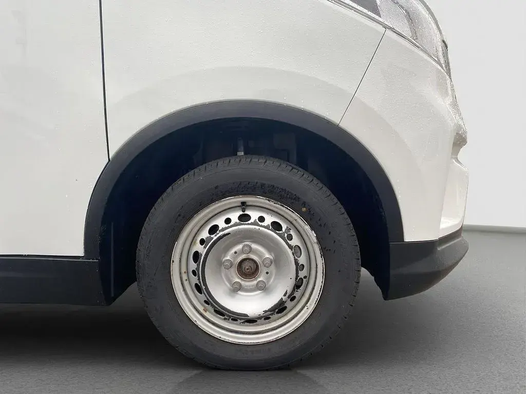 Gebraucht Maxus eDeliver 3 89 kW (122 PS) 2024 Weiß Van