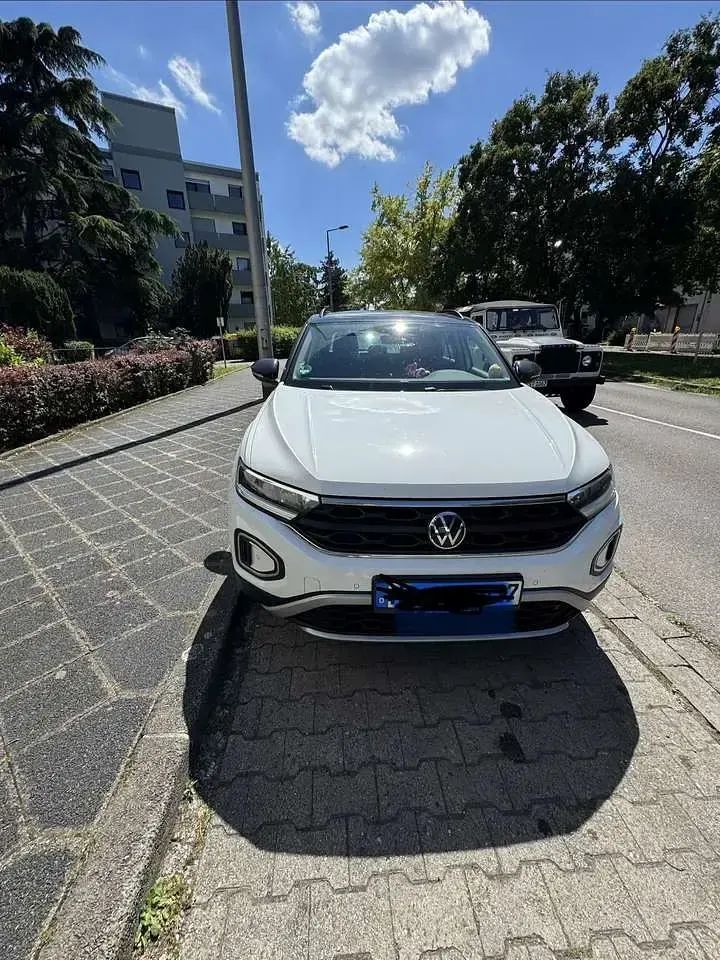 Gebraucht VW T-Roc 110 PS (80 kW) 2022 SUV