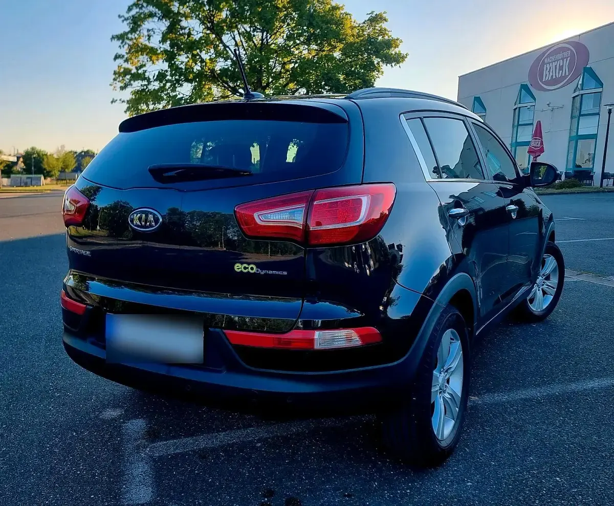 Gebraucht Kia Sportage Spirit 135 PS (99 kW) 2012 Schwarz SUV