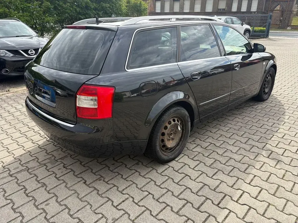 Gebraucht Audi A4 179 PS (131 kW) 2001 Schwarz Kombi