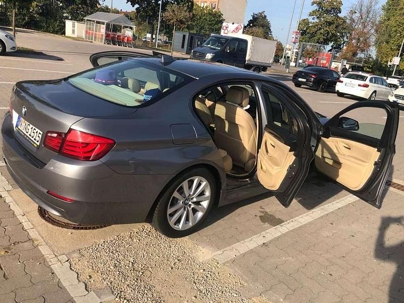 Gebraucht BMW 520 184 PS (135 kW) 2011 Limousine