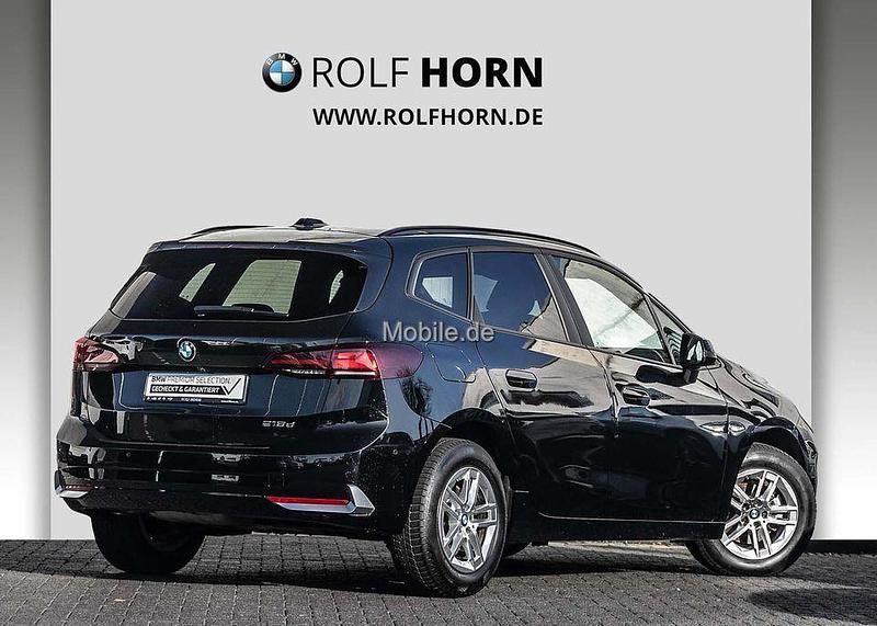 Gebraucht BMW 218 Active Tourer 150 PS (110 kW) 2023 Schwarz Van / Kleinbus