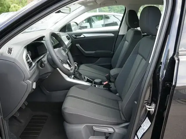 Neu VW T-Roc Life 150 PS (110 kW) 2026 Grau SUV