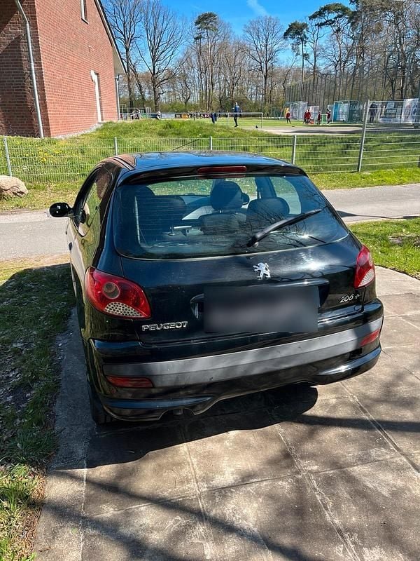 Gebraucht Peugeot 206+ 60 PS (44 kW) 2009 Schwarz Kleinwagen