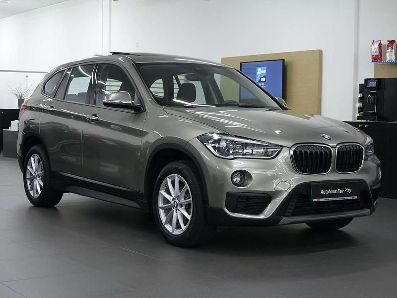 Gebraucht BMW X1 150 PS (110 kW) 2016 Silber SUV