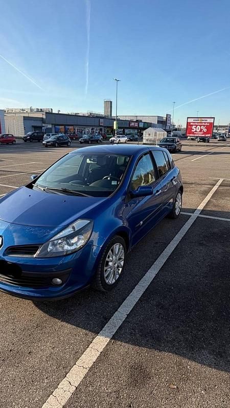 Gebraucht Renault Clio II 111 PS (81 kW) 2007 Blau Kleinwagen