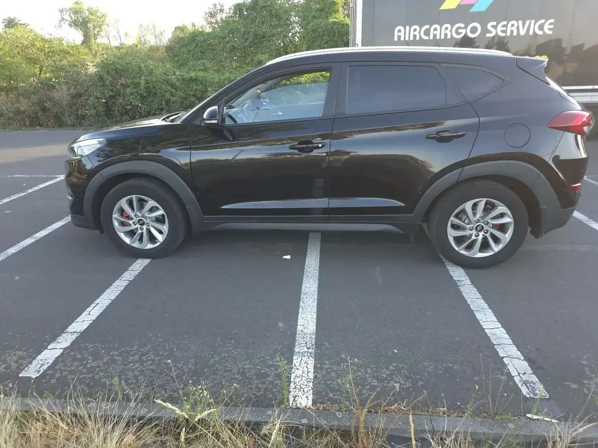 Gebraucht Hyundai Tucson Style 136 PS (100 kW) 2016 Schwarz SUV