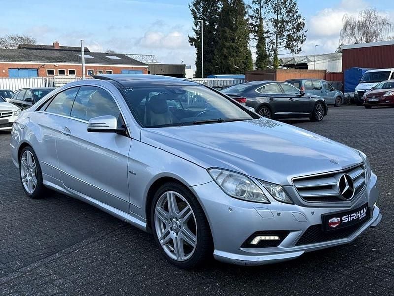 Gebraucht Mercedes E350 AMG 231 PS (169 kW) 2010 Silber Coupé