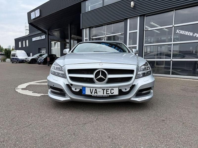 Gebraucht Mercedes CLS350 265 PS (194 kW) 2011 Silber Limousine