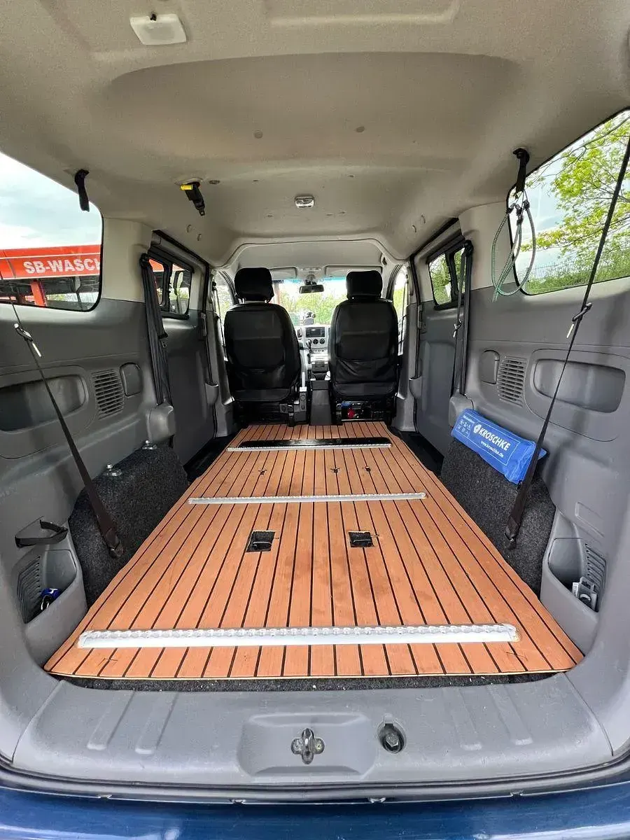 Gebraucht Nissan Evalia Tekna 110 PS (80 kW) 2015 Blau Van / Kleinbus