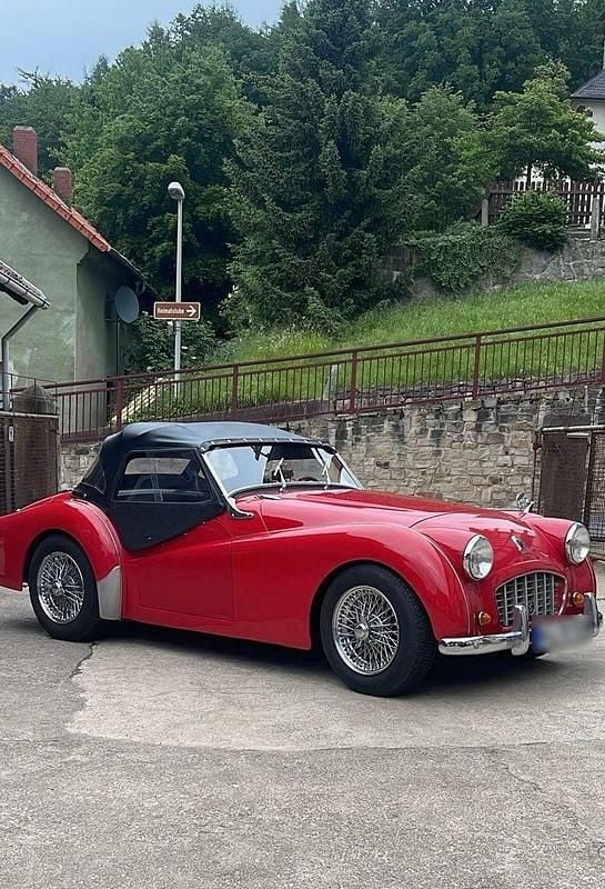 Gebraucht Triumph TR3 101 PS (74 kW) 1957 Rot Cabrio