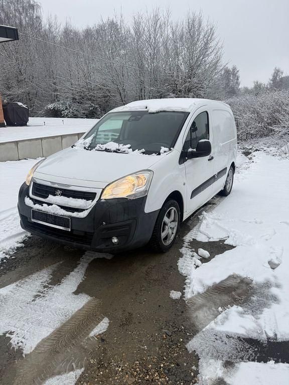 Weiß Gebraucht 2016 Peugeot Partner Van / Kleinbus | 5.500 € (Fairer Preis) - Bild 1/4