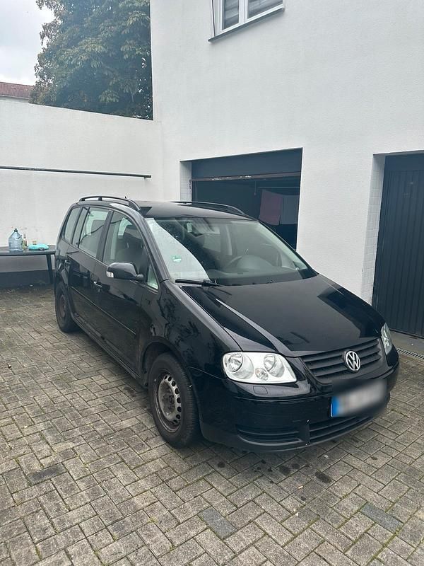 Gebraucht VW Touran 106 PS (77 kW) 2005 Schwarz Van / Kleinbus