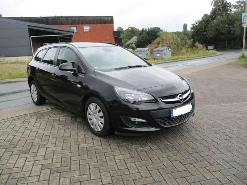 Schwarz Gebraucht 2014 Opel Astra Selection Kombi | 5.950 € (Guter Preis) - Bild 1/4