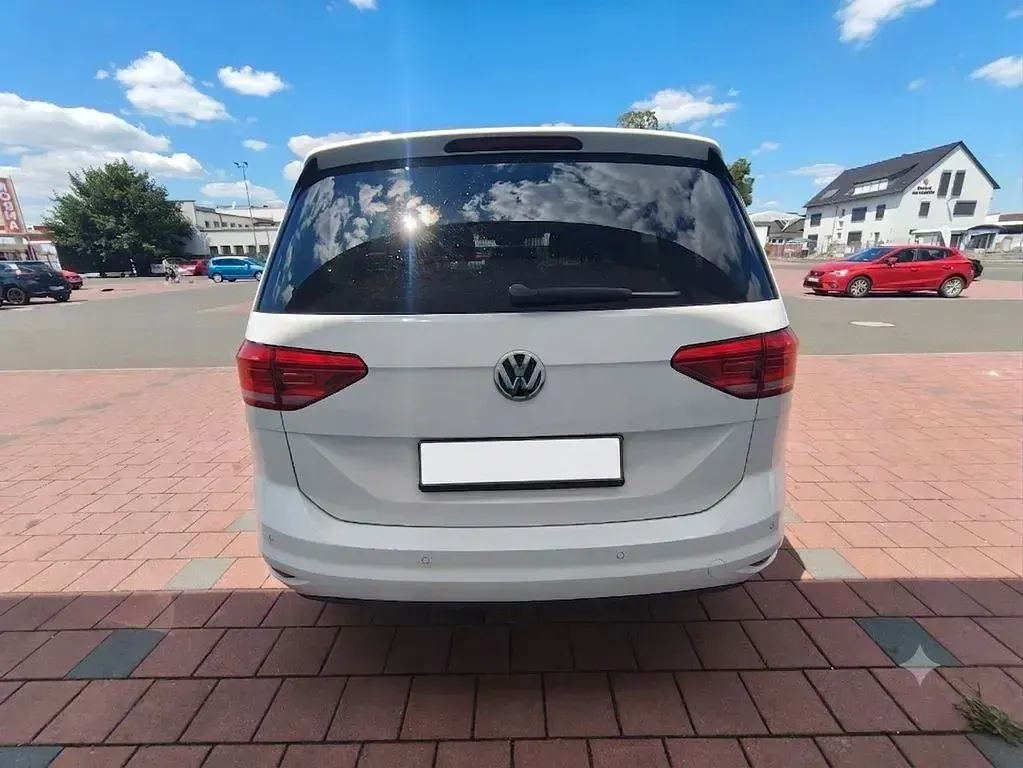 Gebraucht VW Touran Join 150 PS (110 kW) 2019 Weiß Van / Kleinbus