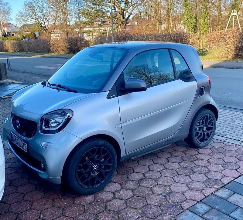 Gebraucht Smart ForTwo Electric Drive 60 kW (82 PS) 2019 Silber Coupé