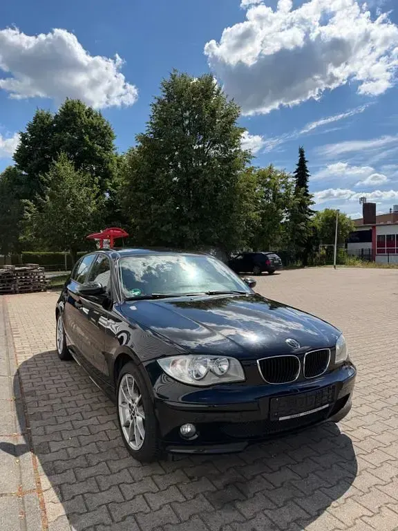 Gebraucht BMW 116 116 PS (85 kW) 2006 Schwarz Kleinwagen