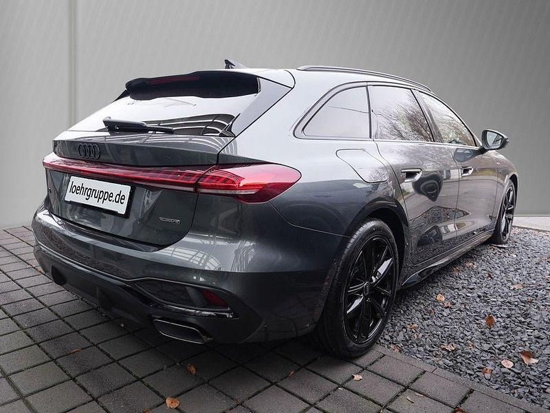 Neu Audi A5 S-Line 252 PS (185 kW) 2025 Daytonagrau perleffekt Kombi