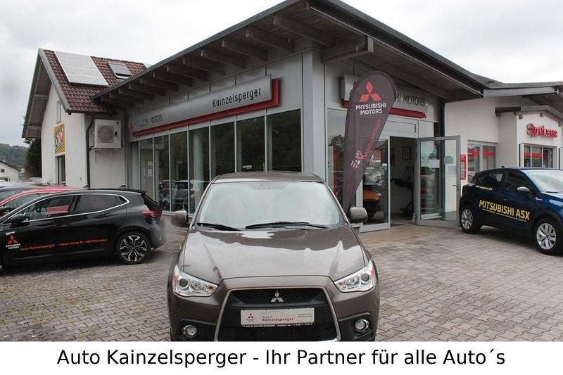 Braun Gebraucht 2012 Mitsubishi ASX Invite SUV | 9.900 € (Teuer) - Bild 1/4