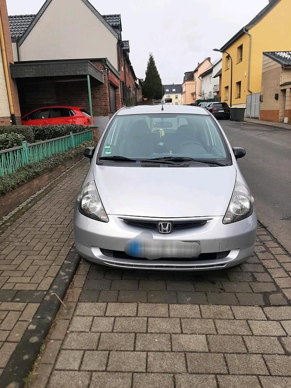 Silber Gebraucht 2004 Honda Jazz Kleinwagen | 2.899 € (Teuer) - Bild 1/4