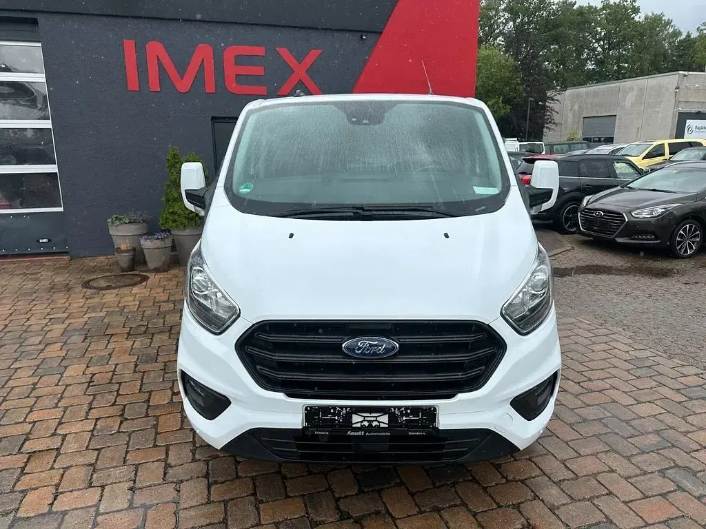 Gebraucht Ford Transit Trend 105 PS (77 kW) 2023 Weiß Van / Kleinbus