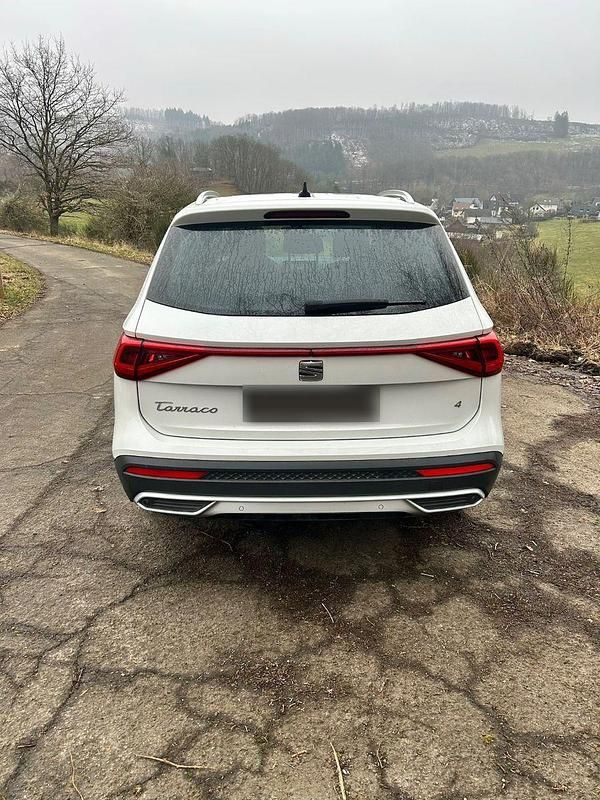 Gebraucht Seat Tarraco 4Drive 200 PS (147 kW) 2021 Weiß SUV