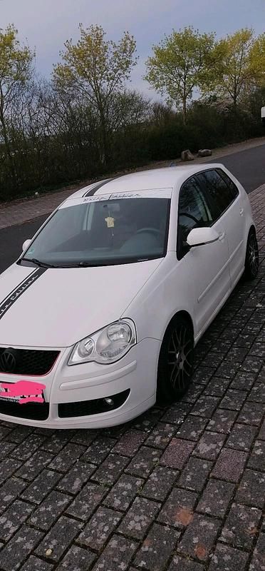 Gebraucht VW Polo 80 PS (58 kW) 2009 Weiß Kleinwagen