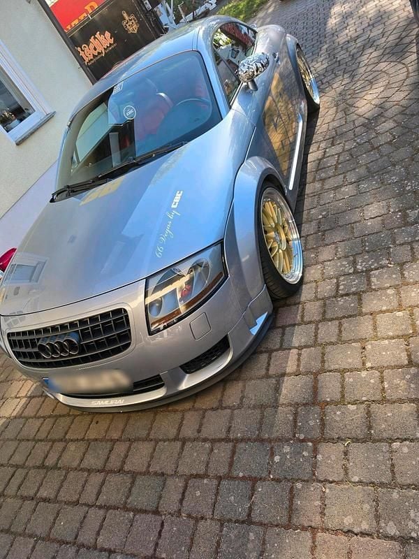 Second-hand Audi TT 225 CP (165 kW) 2002 Argintiu Coupe