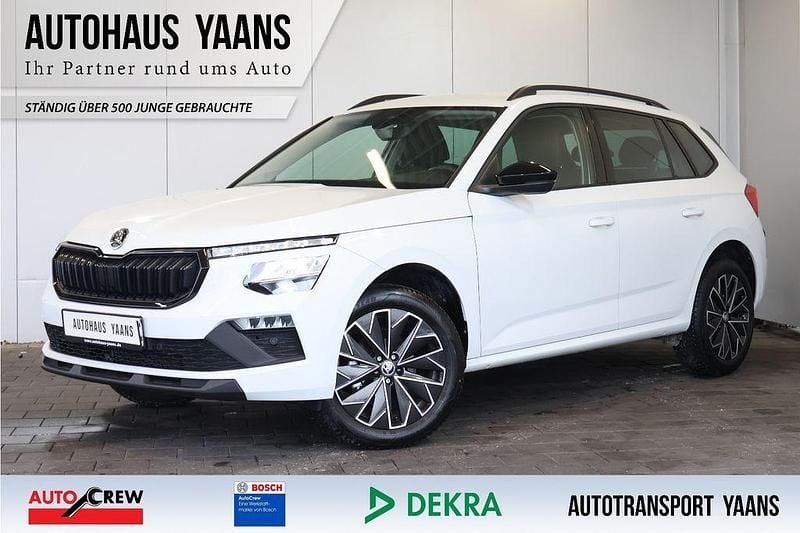 Weiß Gebraucht 2024 Skoda Kamiq Selection SUV | 18.289 € (Guter Preis) - Bild 1/4
